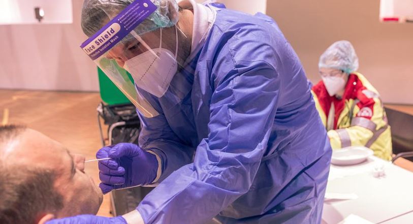 Brasil registra 9,9 mil novos casos de Covid e 82 óbitos em 24 horas