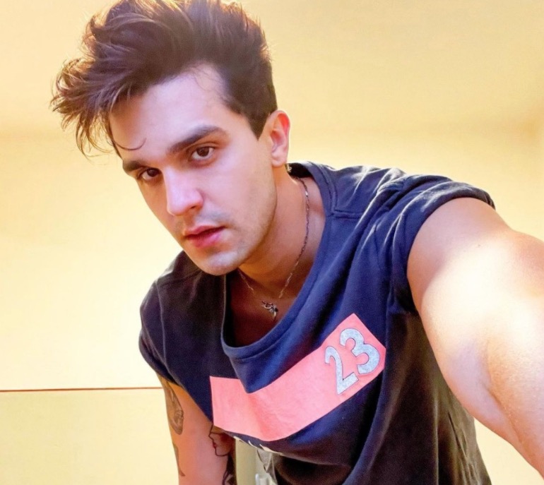 Luan Santana é atração confirmada no réveillon na Ponta Negra em Manaus