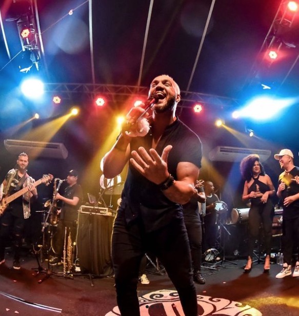 Belo volta a Manaus para show no Podium da Arena