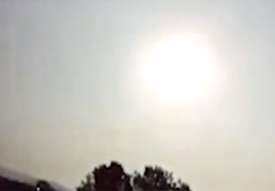 Vídeo mostra queda de asteróide de toneladas em Tefé, no Amazonas