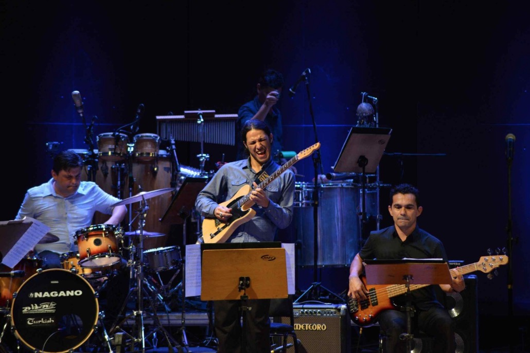 Amazonas Band realiza espetáculo gratuito no Teatro Amazonas