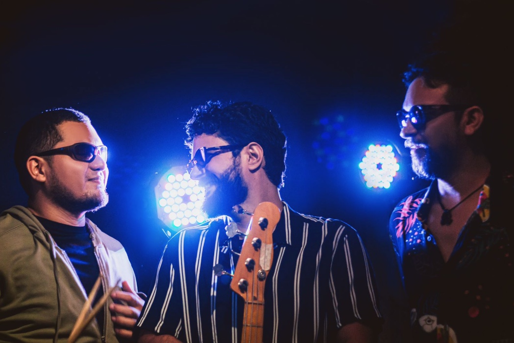 Ana Paula Mady lança remix com trio Agenor, Agostinho e Leo