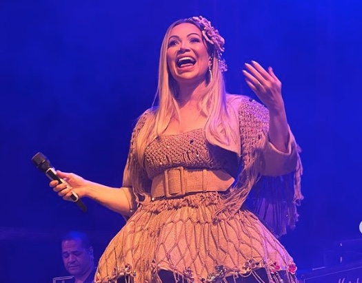 Solange Almeida desembarca em Manaus para show em agosto