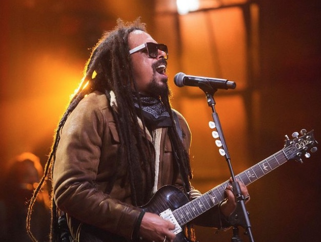 Marcelo Falcão se apresenta nesta sexta em Manaus