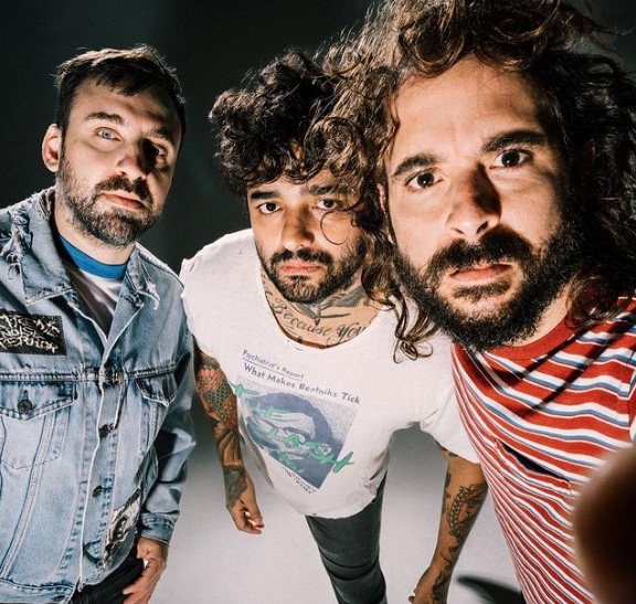Festival de rock anuncia Fresno em novembro em Manaus
