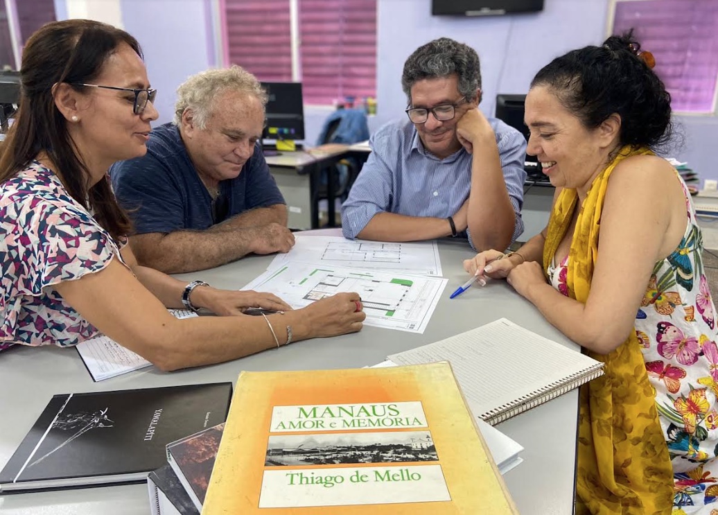 Casarão Amarelo terá exposição permanente do poeta Thiago de Mello