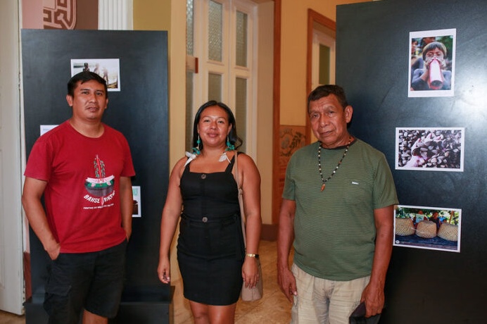 Exposição fotográfica gratuita destaca 'protagonismo indígena' em Manaus