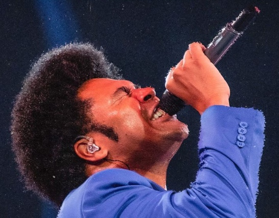 Thalles Roberto se apresenta hoje em Manaus