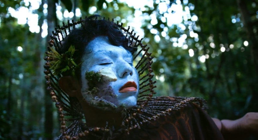 Documentário sobre artista trans indígena é destaque no Cine Casarão