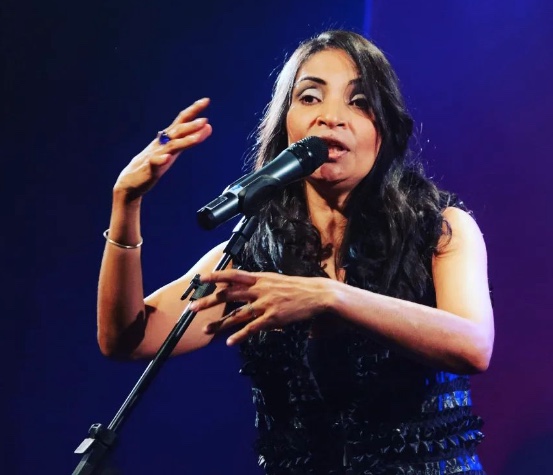 Eliana Printes celebra aniversário com show em Manaus