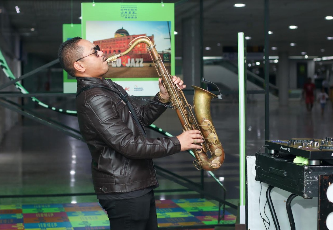 Aeroporto de Manaus sedia exposição Amazonas Green Jazz Festival