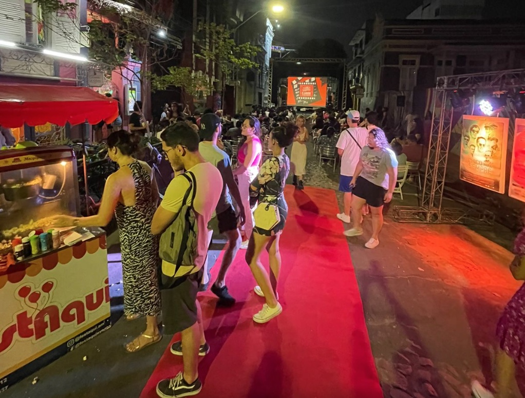 Mostra internacional de cinema realiza exibição de filmes em Manaus