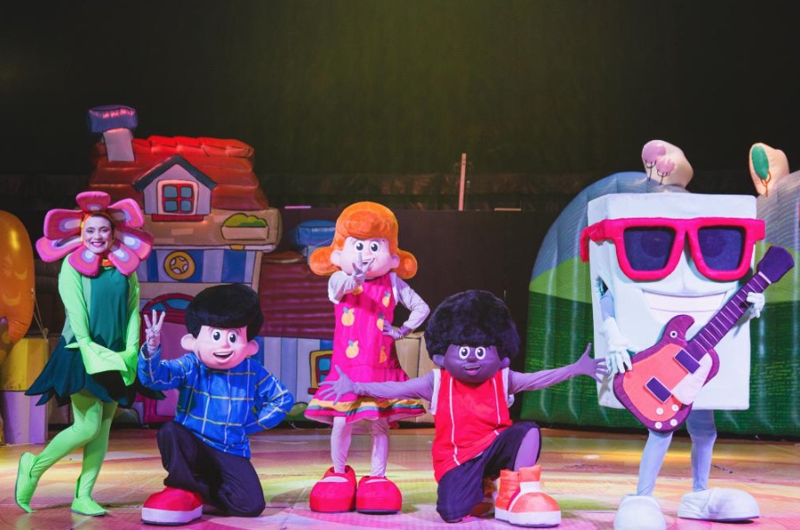 Espetáculo 'Um Só Coração' do 3 Palavrinhas chega a Manaus