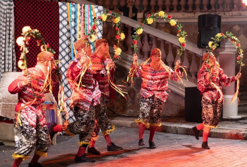 'As Cores da América Latina' terá exibição gratuita nos terminais de Manaus