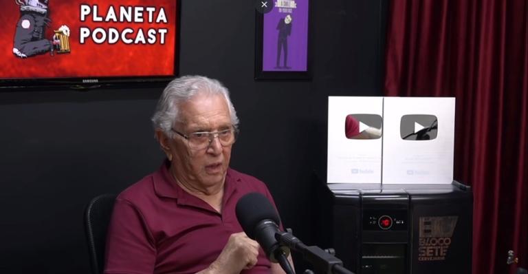 Carlos Alberto de Nóbrega entrega aposentadoria de Silvio Santos do SBT 