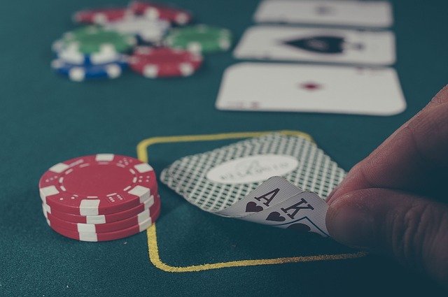 Atirador é morto após invadir cassino e matar duas pessoas nos EUA