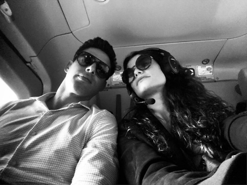 Alinne Moraes posa com Cauã Reymond e brinca: ‘Na labuta com o ex’