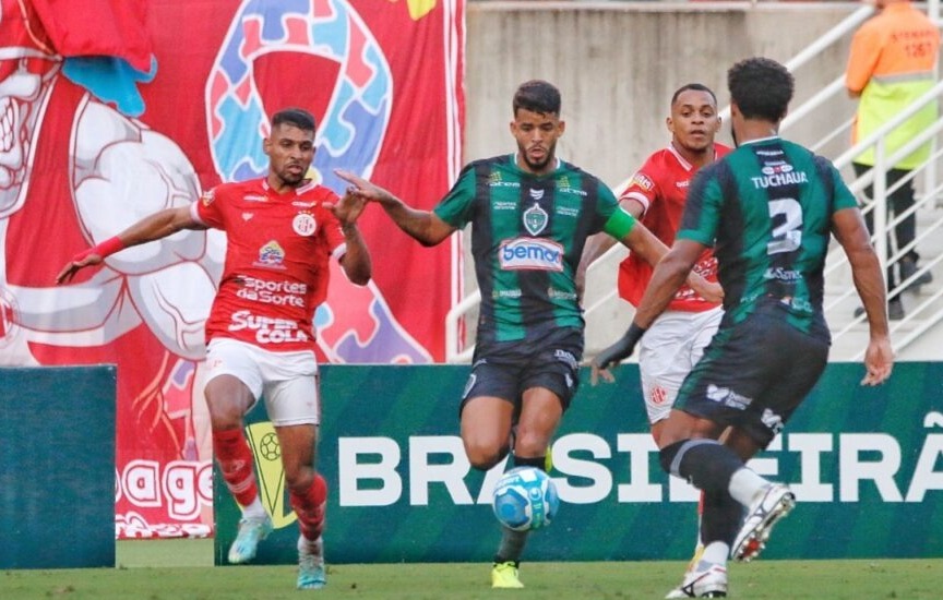 Manaus vira para cima do América-RN e deixa o Z4 na Arena das Dunas