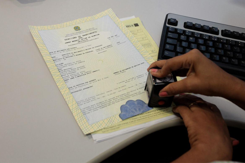 Com certidão, eleitor com pendência pode regularizar outros documentos