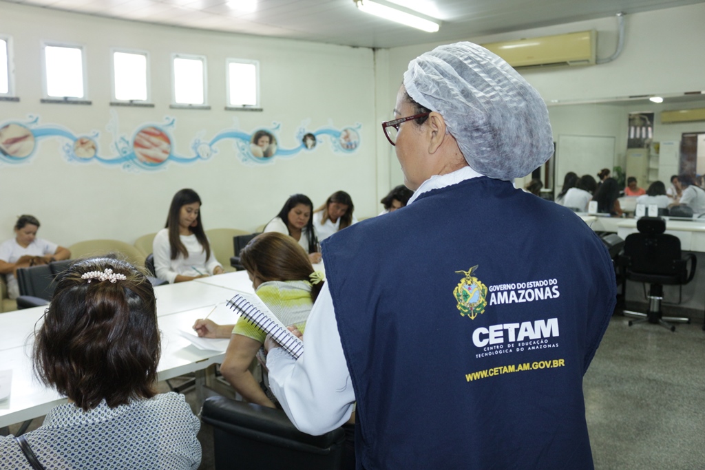 Cetam abre 2.070 vagas para cursos profissionalizantes hoje em Manaus