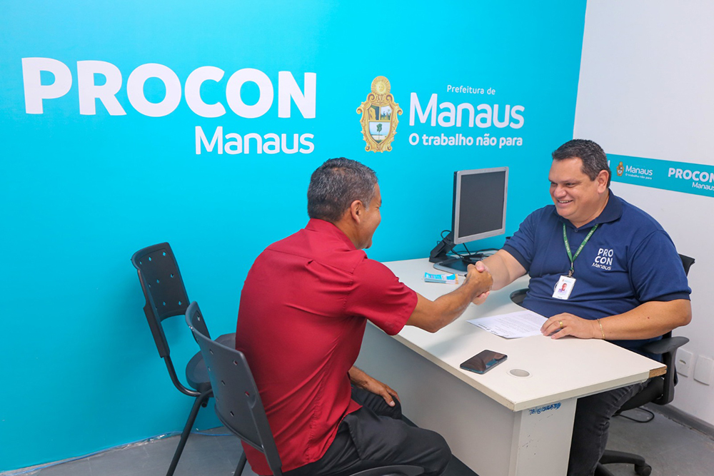 Procon Manaus realiza mutirão de atendimentos em galeria no Centro 
