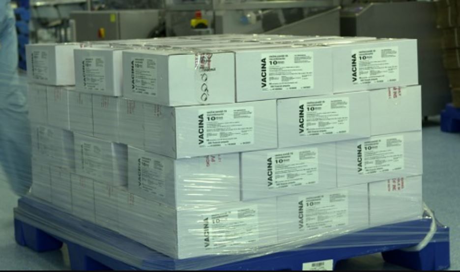 Ministério da Saúde recebe lote com 5,3 milhões de doses da AstraZeneca