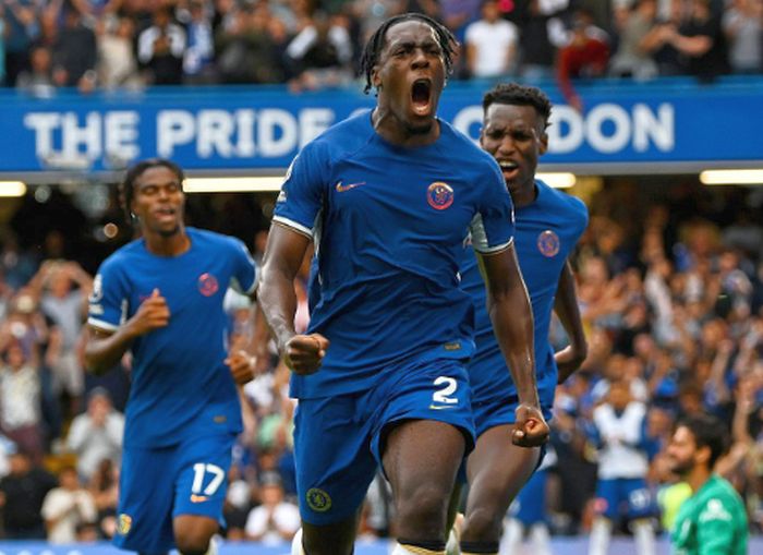 Chelsea e Liverpool empatam pela 7ª vez seguida com VAR protagonista