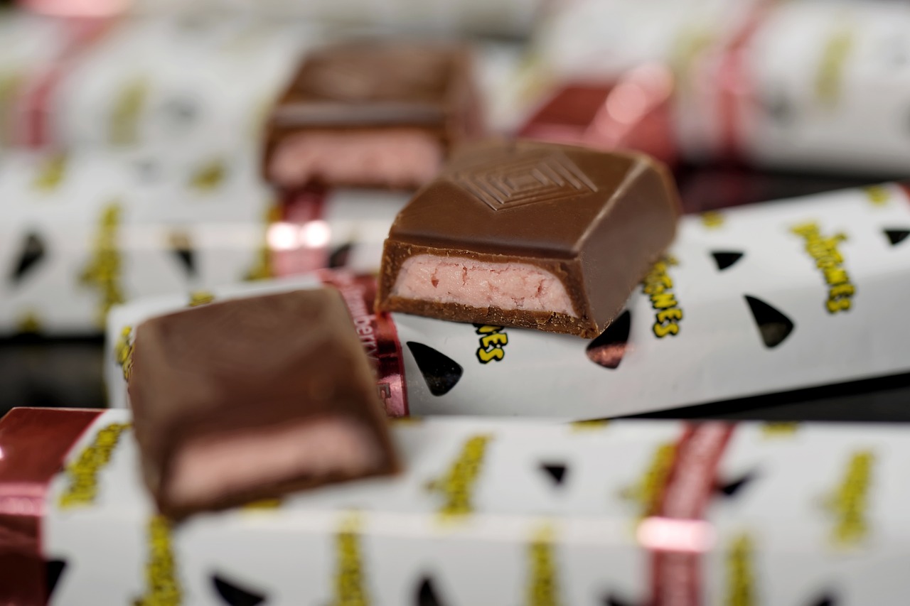 Idoso estupra criança de 7 anos após atrair vítima com bombons no Amazonas