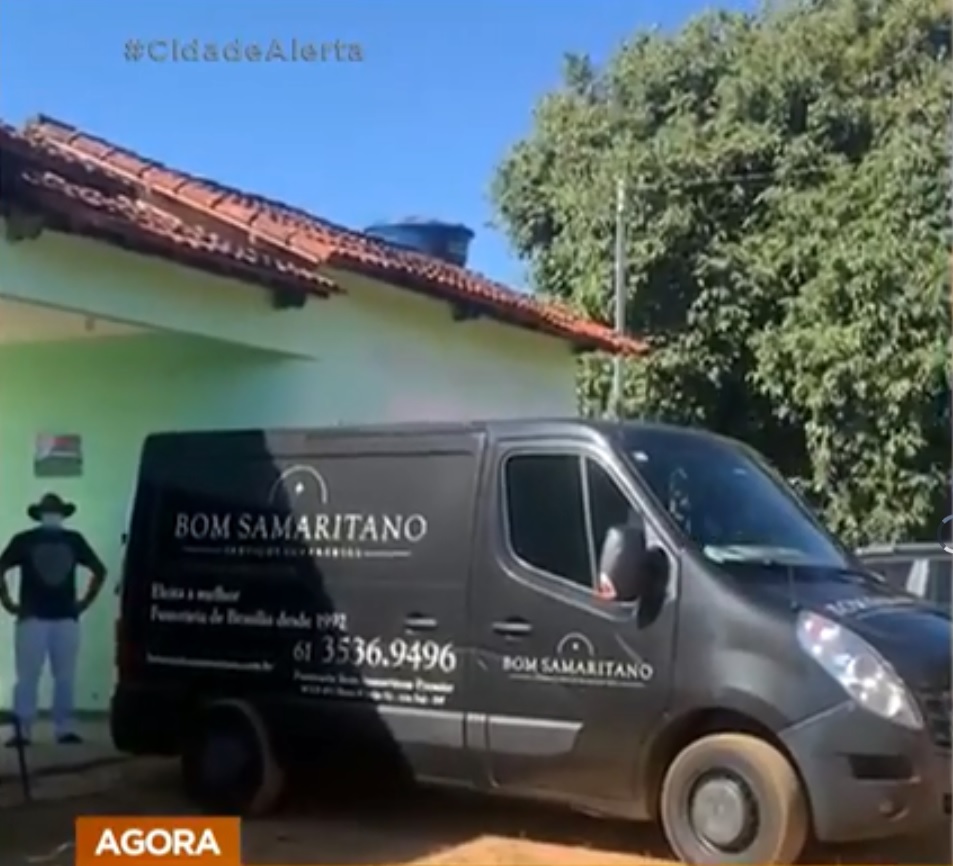 Corpo de Lázaro Barbosa é enterrado após 3 dias, sem presença dos pais
