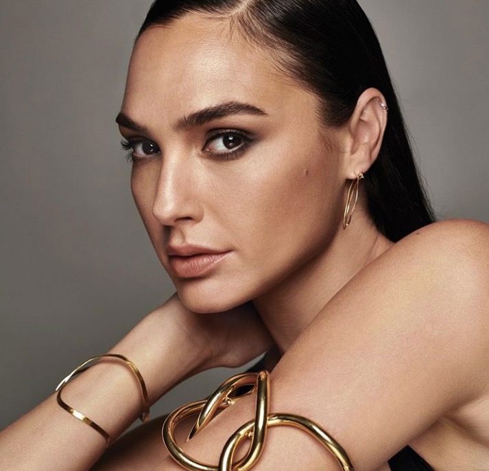 Gal Gadot é confirmada como Cleópatra em filme sobre a rainha do Egito