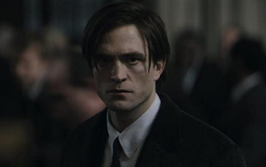 Mulher-Gato é clicada na rua durante filmagens de The Batman; veja fotos