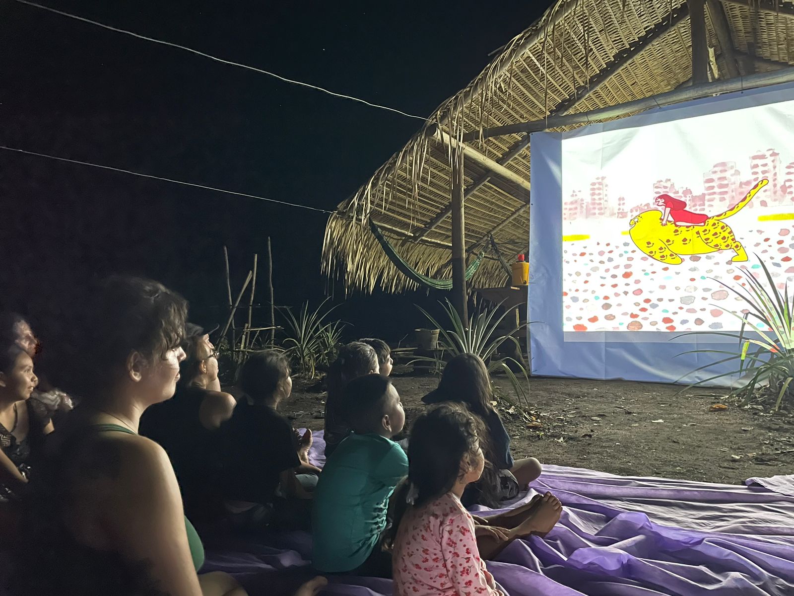 Cine Vagalume tem programação gratuita nesta quinta