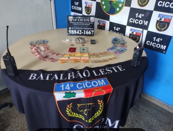 'Vovó do Pó' e homem são presos por tráfico no Tancredo Neves