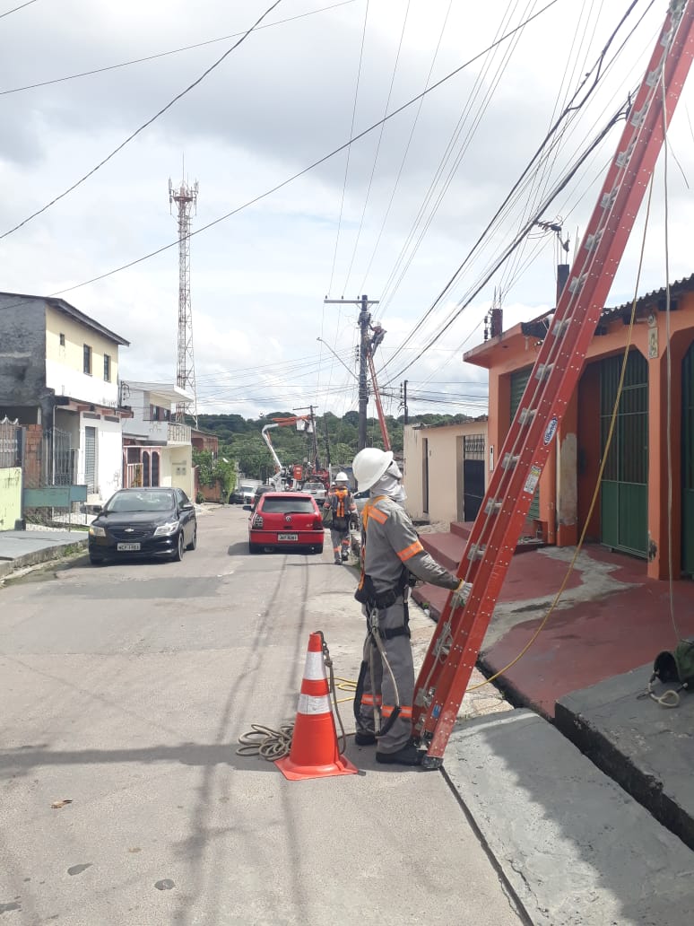 Moradores de bairros e ramal ficam sem energia nesta quinta-feira em Manaus