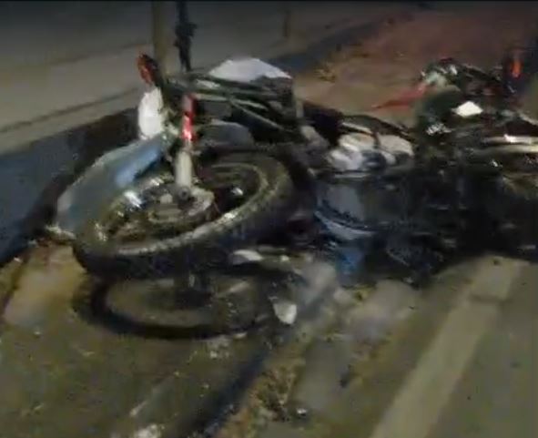 Motociclista é arremessado em avenida após colidir com carro no Coroado