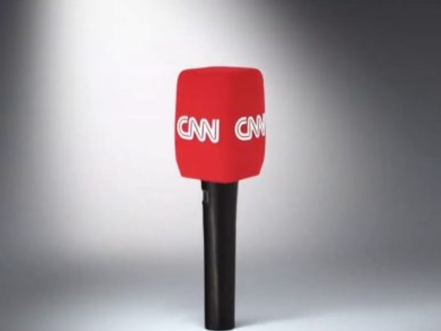 Repórter da CNN Brasil despenca do 3º andar de prédio durante encontro amoroso