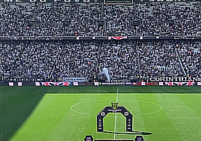 Jogo entre lendas de Corinthians e Real esgota dois setores da Neo Química