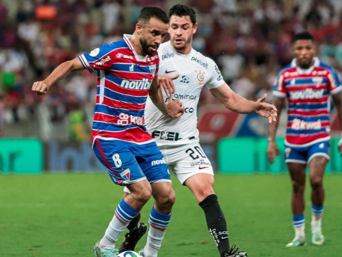 Corinthians e Fortaleza disputam vaga na final da Sul-Americana