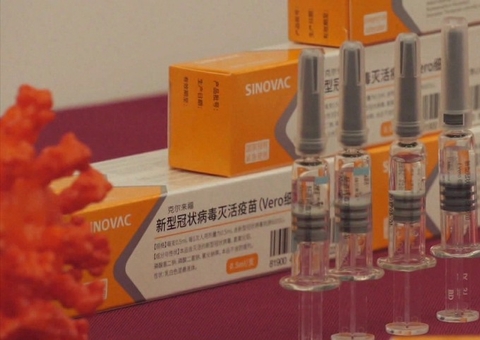 500 mil doses da Coronavac chegam ao Instituto Butantan