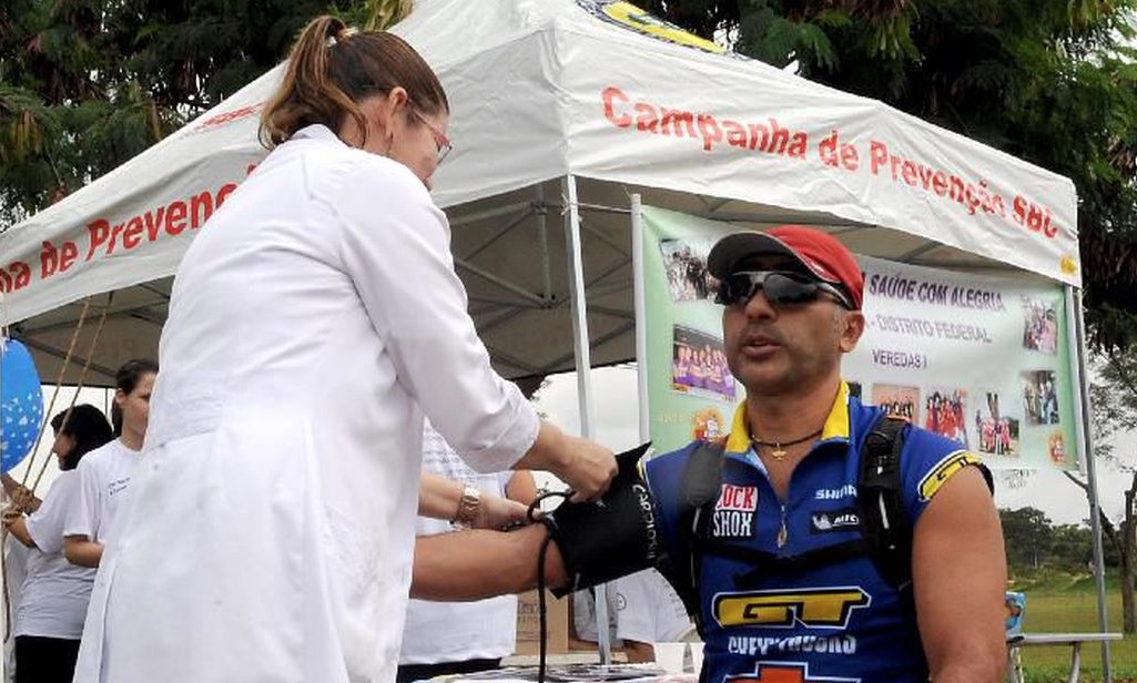 Tratamento de cardiopatias não piora quadro de covid-19, diz estudo