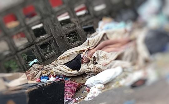 Homem é achado morto em lixeira a céu aberto em Manaus