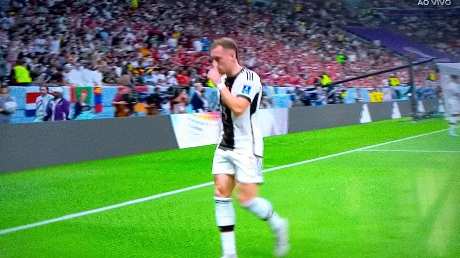 Comentaristas do Catar ironizam protestos da Alemanha após eliminação