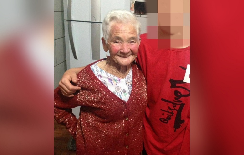 Criminosos matam idosa a facadas para roubarem panela e chaleira