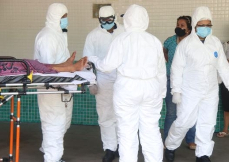 Brasil registra 2.438 mortes por Covid em 24 horas