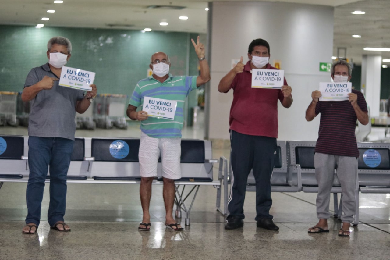 Recuperado da covid, pacientes retornam a Manaus e fazem pedido à população
