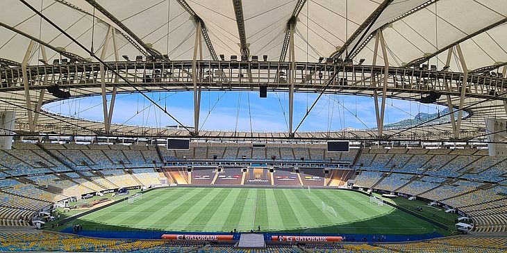 Torcedores se mobilizam contra mudança de nome do Maracanã