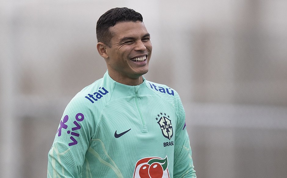 Seleção terá Vini titular e Thiago Silva como capitão na estreia da Copa
