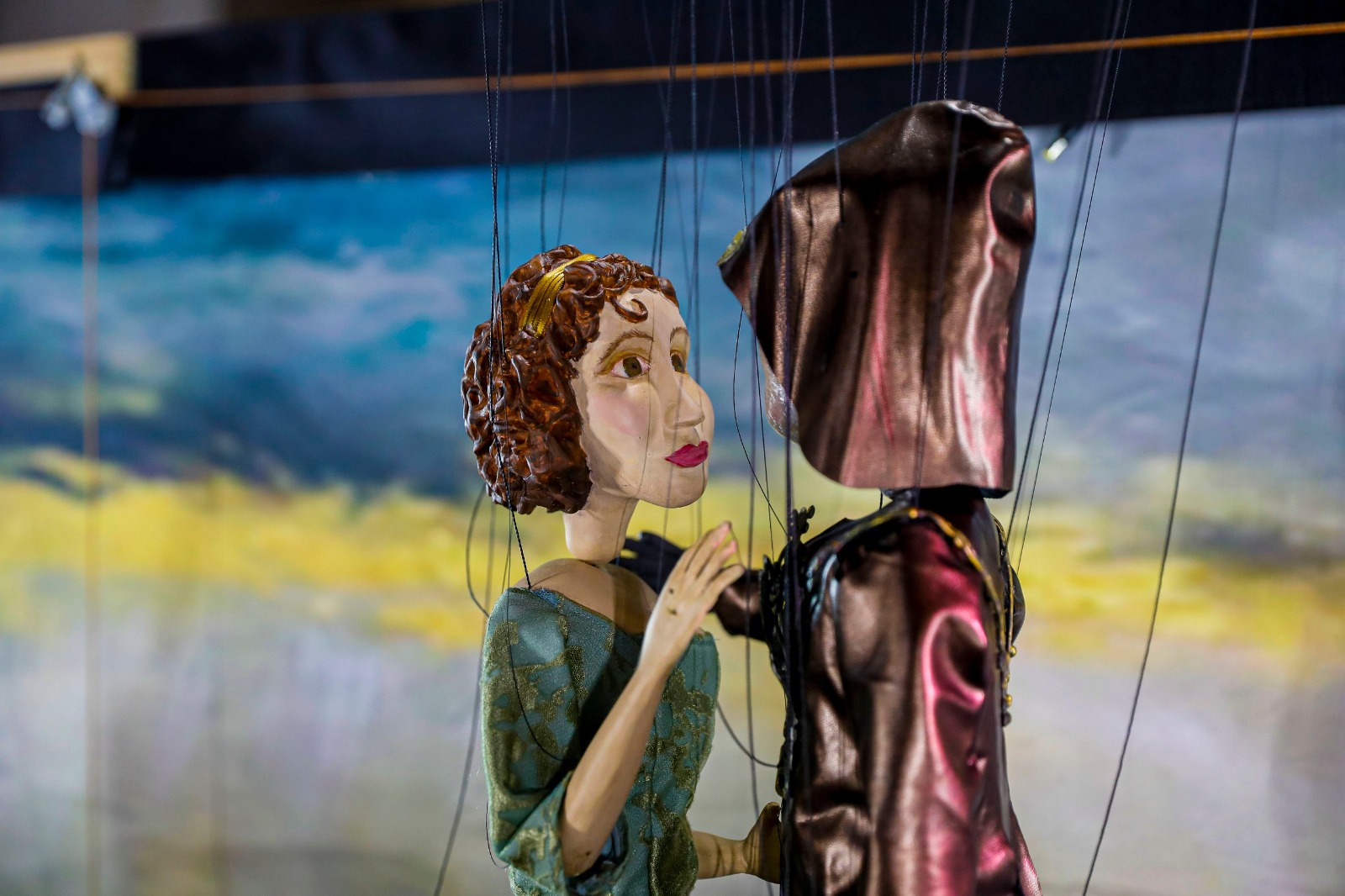 Teatro Amazonas recebe ópera com marionetes voltada para o público infantil