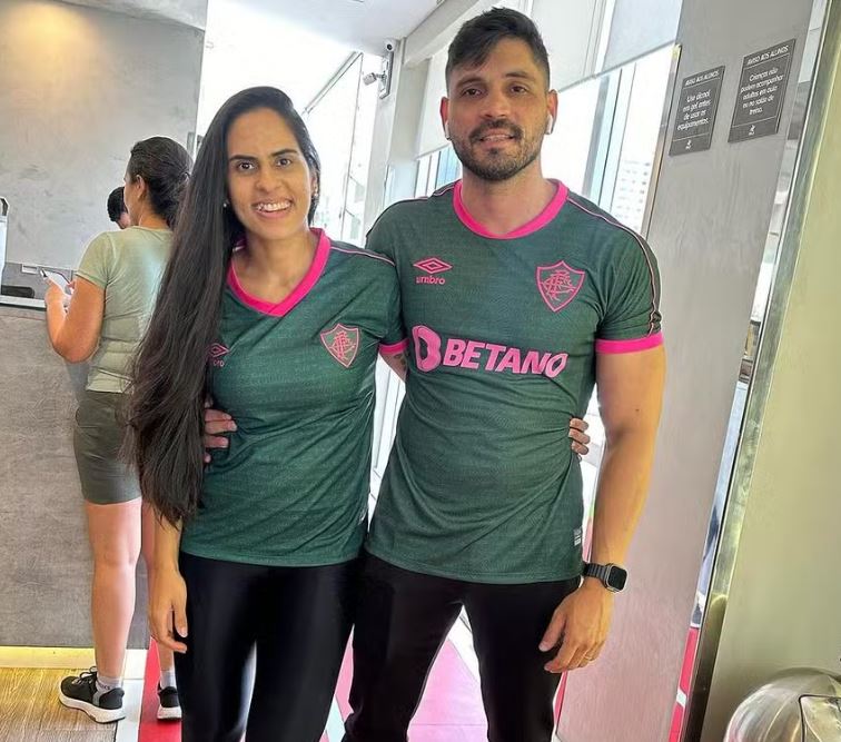 Personal trainer morre eletrocutada ao tirar roupa do varal