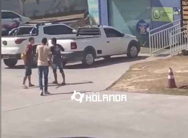 Motociclista baleado em briga de trânsito morre em hospital em Manaus